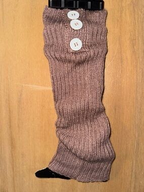 Icon Collection Knit Buttoned Leg Warmers in Mauve OS